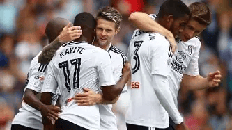 西甲：比利亚雷亚尔VS埃尔切 状态对决，黄潜能否碾压埃尔切？